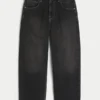 Gewassen zwarte skaterbroek met geborduurde slang Gewassen zwarte skaterbroek met geborduurde slang