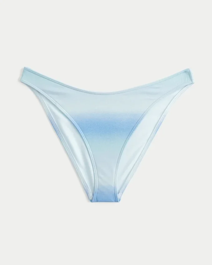 Glanzend hoog uitgesneden cheeky bikinibroekje