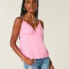 Glanzende geborduurde babydolltop Glanzende geborduurde babydolltop