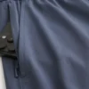 Grafische actieve korte broek tot halverwege het bovenbeen