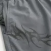 Grafische actieve korte broek tot halverwege het bovenbeen
