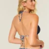 Haakwerk-stijl driehoekige bikinitop Haakwerk-stijl driehoekige bikinitop