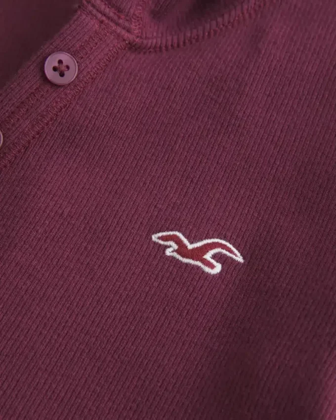 Henley met lange mouwen en capuchon