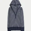 Henley met lange mouwen en capuchon Henley met lange mouwen en capuchon