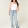Hoge, lichtgewassen rechte jeans Hoge, lichtgewassen rechte jeans