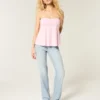 Hoge, lichtgewassen rechte jeans Hoge, lichtgewassen rechte jeans