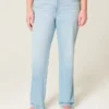 Hoge, lichtgewassen rechte jeans Hoge, lichtgewassen rechte jeans