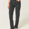 Hoge taille gewassen zwarte rechte jeans Hoge taille gewassen zwarte rechte jeans
