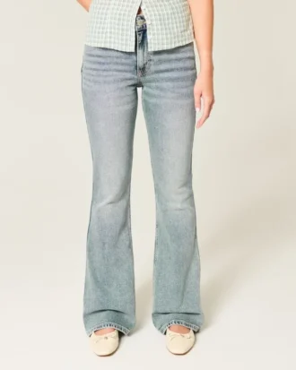 Hoge taille, medium wash flare jeans