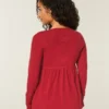 Holiday Vault Release Easy satijnen babydolltop met strik aan de voorkant Holiday Vault Release Easy satijnen babydolltop met strik aan de voorkant