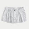 Hollister Livvy laag uitgesneden short van linnenmix
