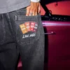 Hollister x Taco Bell Gewassen zwarte baggy jeans met geborduurde print Hollister x Taco Bell Gewassen zwarte baggy jeans met geborduurde print
