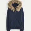Hoodie met rits en nepbontrand Hoodie met rits en nepbontrand