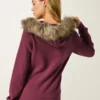 Hoodie met rits, logo en rand van imitatiebont Hoodie met rits, logo en rand van imitatiebont