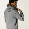 Hoodie met ritssluiting, logo en afwerking van imitatiebont Hoodie met ritssluiting, logo en afwerking van imitatiebont