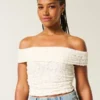 Kanten omgeslagen off-shoulder top Kanten omgeslagen off-shoulder top