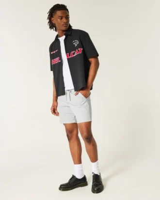 Knie-lange twill pull-on short