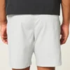 Knie-lange twill pull-on short