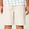 Koelende golfshort tot boven de knie