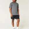 Korte broek van koelende fleece tot halverwege het bovenbeen