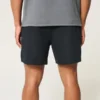 Korte broek van koelende fleece tot halverwege het bovenbeen