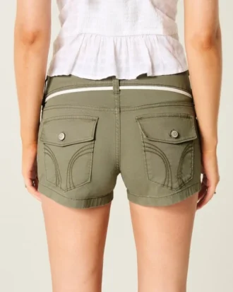 Korte poplin short met lage taille en vetersluiting