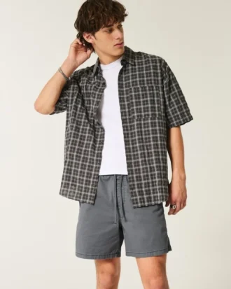 Korte twill-short tot halverwege het bovenbeen