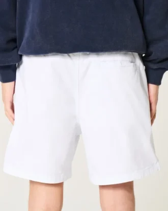 Korte twill-short tot halverwege het bovenbeen