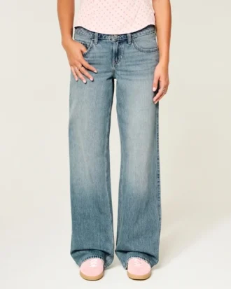 Laag model, medium wassing, baggy jeans