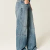 Laag model, medium wassing, baggy jeans met sterrenprint Laag model, medium wassing, baggy jeans met sterrenprint