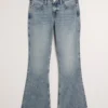 Laag model, medium wassing, flare jeans