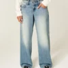 Laag model Y2K medium wash baggy jeans Laag model Y2K medium wash baggy jeans