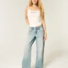 Laag uitgesneden baggy jeans met lichte wassing Laag uitgesneden baggy jeans met lichte wassing