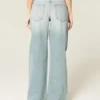 Laag uitgesneden baggy jeans met lichte wassing Laag uitgesneden baggy jeans met lichte wassing
