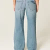 Laag uitgesneden baggy jeans met vlinderprint en medium wassing