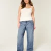 Laag uitgesneden donkerblauwe baggy jeans met ‘Class of ’26’-borduursel Laag uitgesneden donkerblauwe baggy jeans met ‘Class of ’26’-borduursel