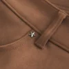 Lage short van imitatiesuède