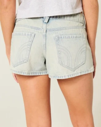 Lage taille lichtgewassen denim minishort