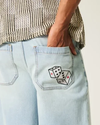 Lichtgewassen denim short met grafisch patroon en superbaggy pasvorm