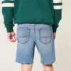 Losse denim short boven de knie Losse denim short boven de knie