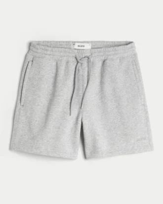 Losse fleece short tot halverwege het bovenbeen