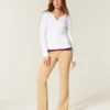 Mid-rise kaki bootcut jeans