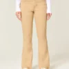 Mid-rise kaki bootcut jeans