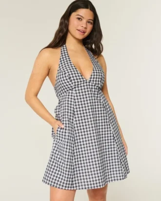 Mini-jurk met open rug en halternek