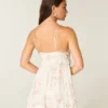 Mini-jurk met studs en ruches Mini-jurk met studs en ruches