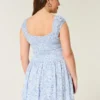 Off-shoulder mini-jurk met asymmetrische zoom Off-shoulder mini-jurk met asymmetrische zoom