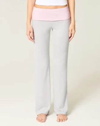 Omgeslagen taille gebreide flare broek Omgeslagen taille gebreide flare broek
