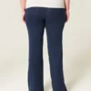 Omgeslagen taille gebreide flare broek Omgeslagen taille gebreide flare broek