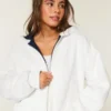 Omkeerbare fleece hoodie met rits en voering van imitatiebont Omkeerbare fleece hoodie met rits en voering van imitatiebont
