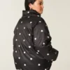 Pufferjack met rits en patroon Pufferjack met rits en patroon